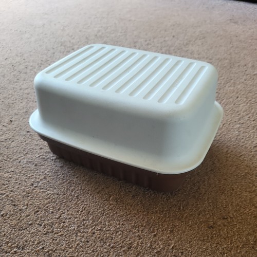 Vintage tupperware brown - brown, cream