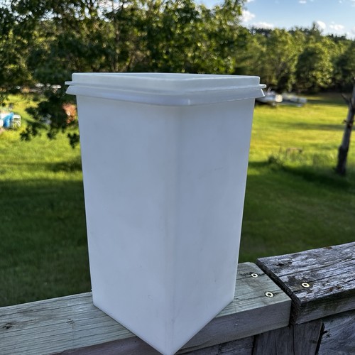 Vintage tupperware cracker - vintage,