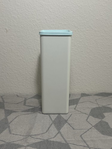 Tupperware cheese and cracker - tupperware,